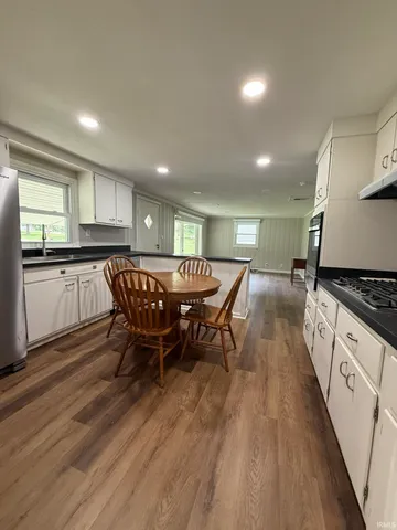 $1,895 | 1265 West Bell Road, Bloomington, IN 47404