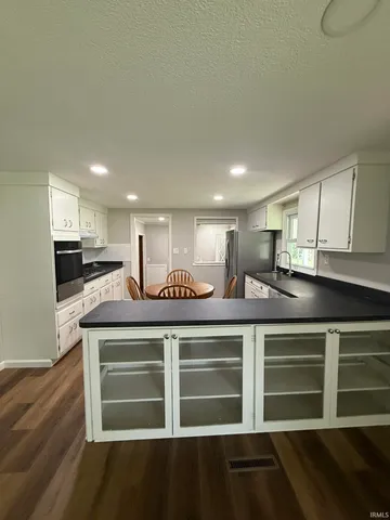 $1,895 | 1265 West Bell Road, Bloomington, IN 47404