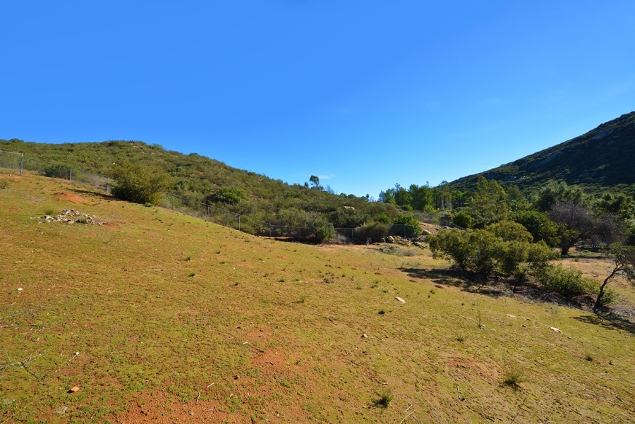 24310 Watt Road Ramona, CA 92065 - Photo 4 of 14 Gallery Image 4