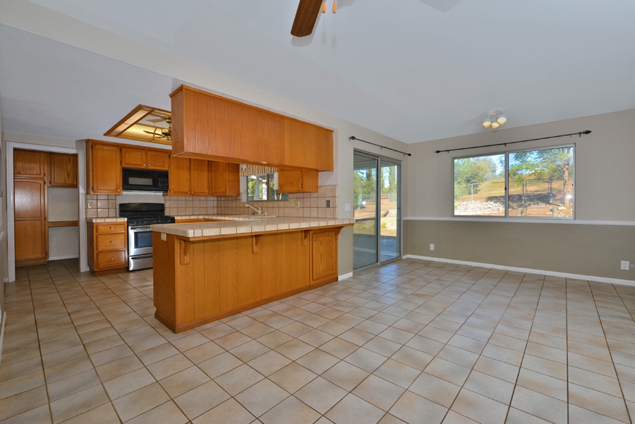 24310 Watt Road Ramona, CA 92065 - Photo 9 of 14 Gallery Image 9
