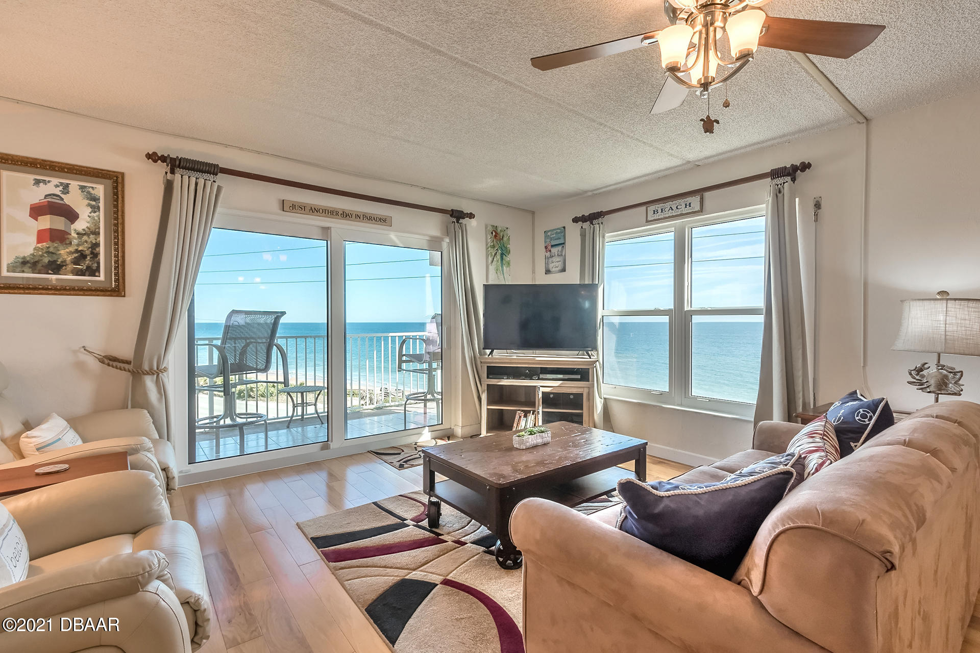 2294 Ocean Shore Boulevard, Unit 4010 Ormond Beach, FL 32176 - Photo 12 of 42 Living Room