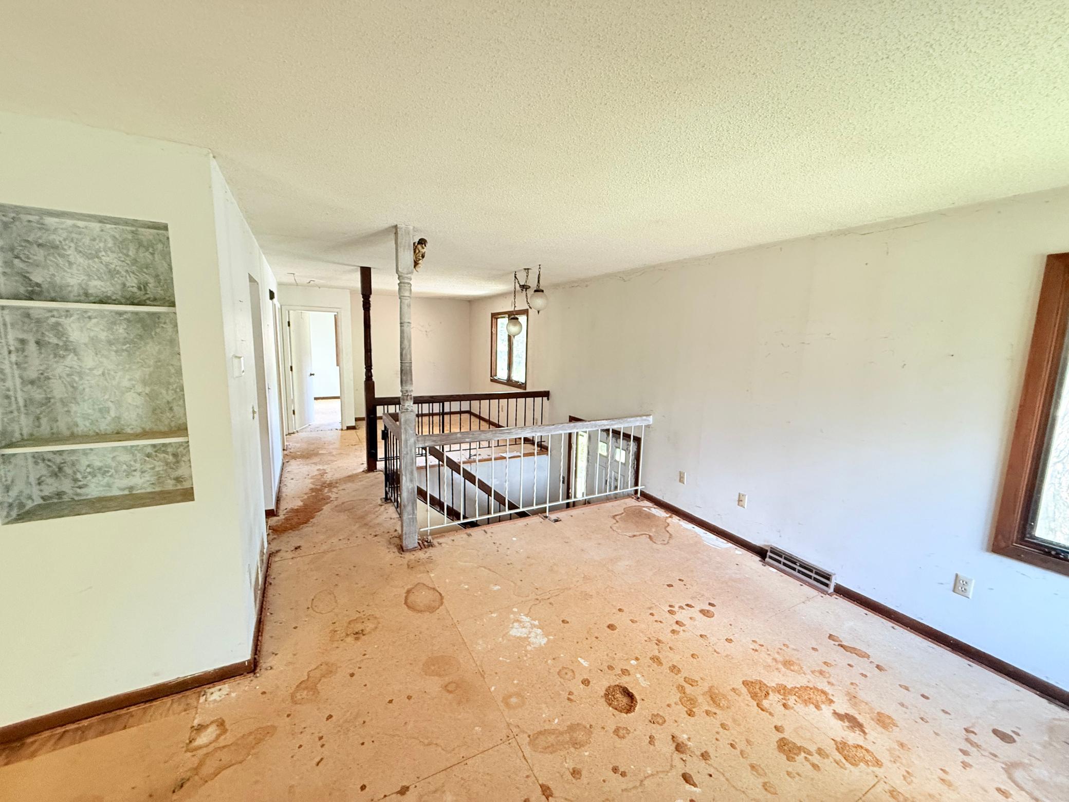 8265 Cypress Lane Eden Prairie, MN 55347 - Photo 4 of 16