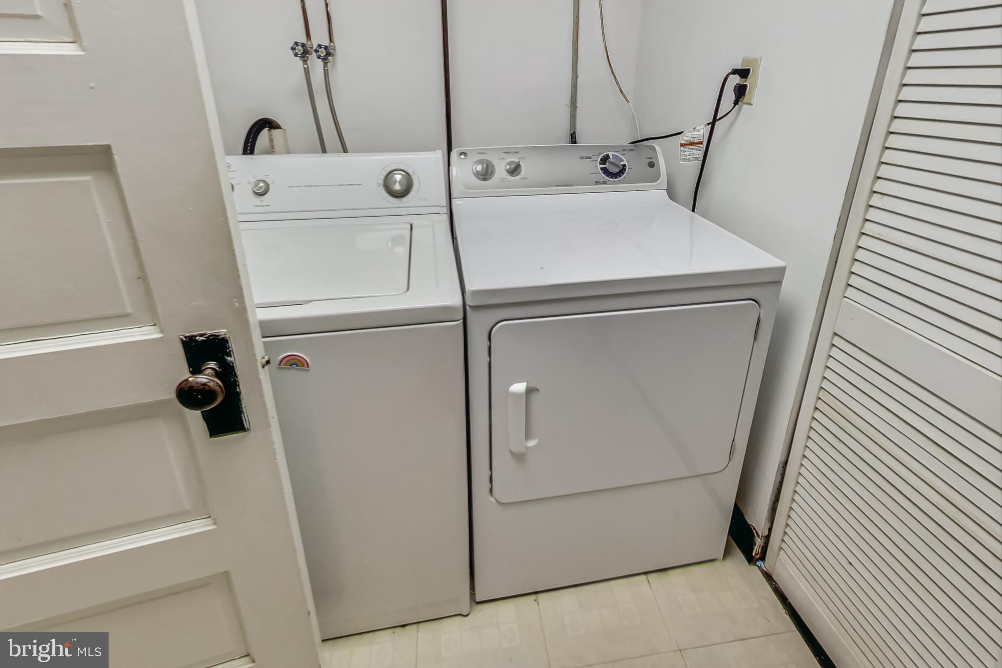 1355 Kalmia Road Northwest Washington, DC 20012 - Photo 30 of 41 Laundry/utility room