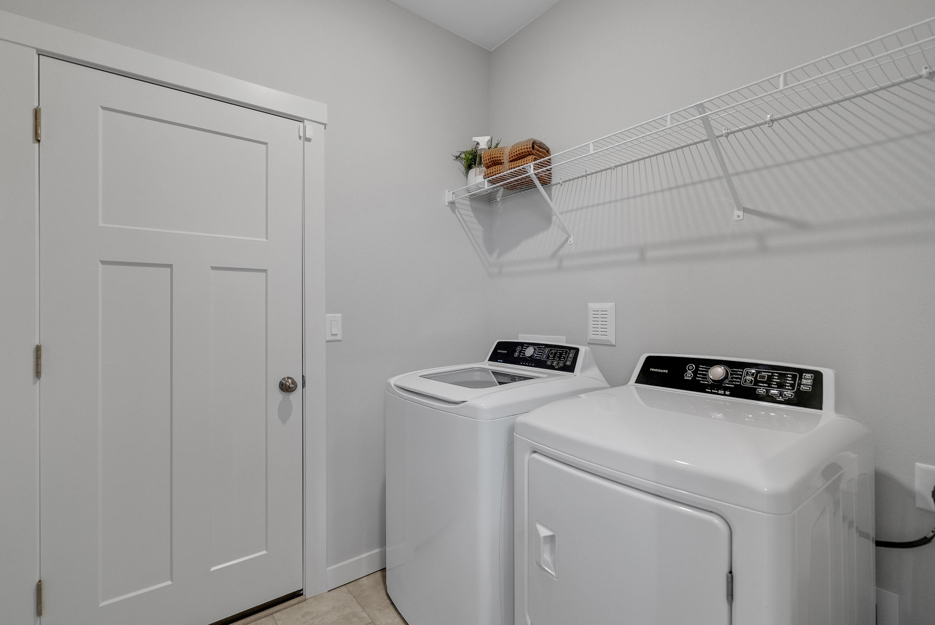 2717 Northwest 26th Loop Redmond, OR 97756 - Photo 36 of 52 Gallery Image 36