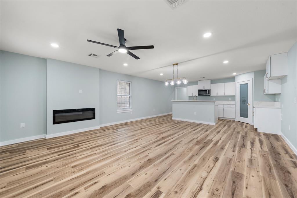 3542 Live Oak Avenue Waco, TX 76708 - Photo 2 of 19