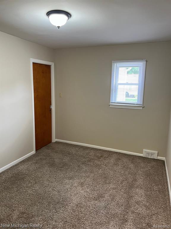 31553 Marblehead Road Farmington, MI 48336 - Photo 18 of 25 Gallery Image 18