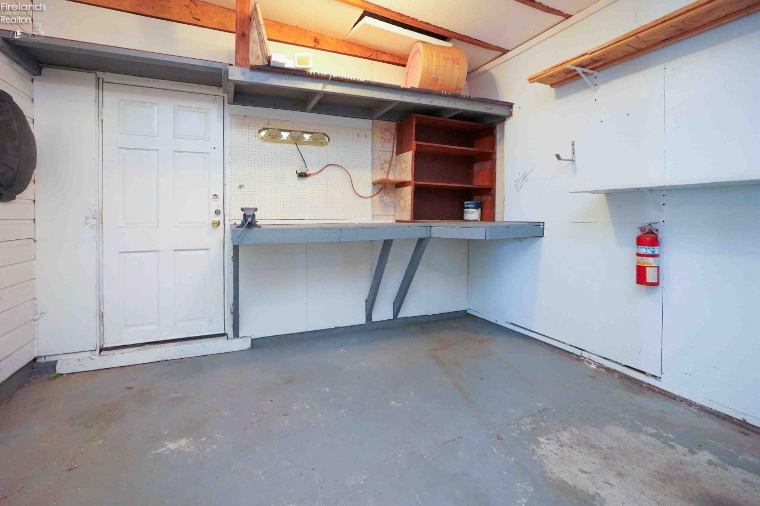 1033 Adams Street Findlay, OH 45840 - Photo 19 of 24 Gallery Image 19
