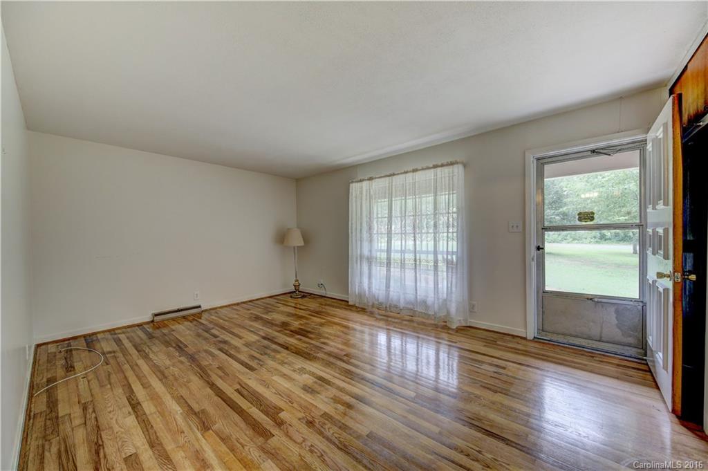 178 North Shiloh Road York, SC 29745 - Photo 2 of 24 Gallery Image 2