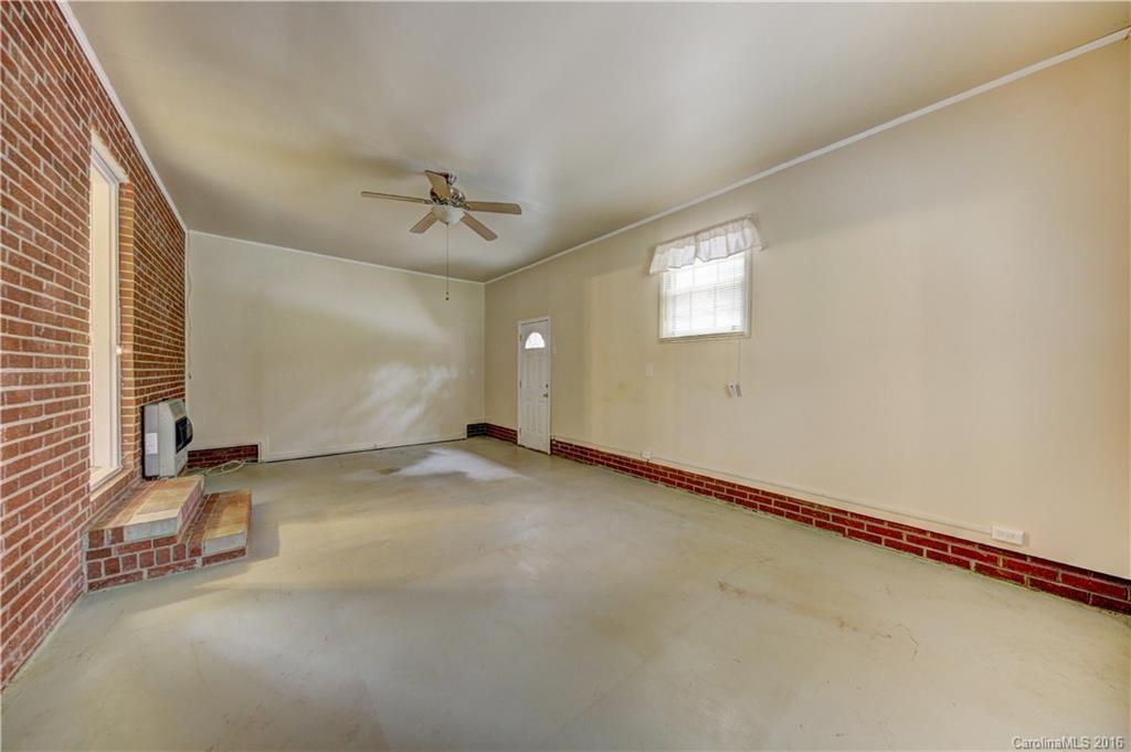 178 North Shiloh Road York, SC 29745 - Photo 6 of 24 Gallery Image 6