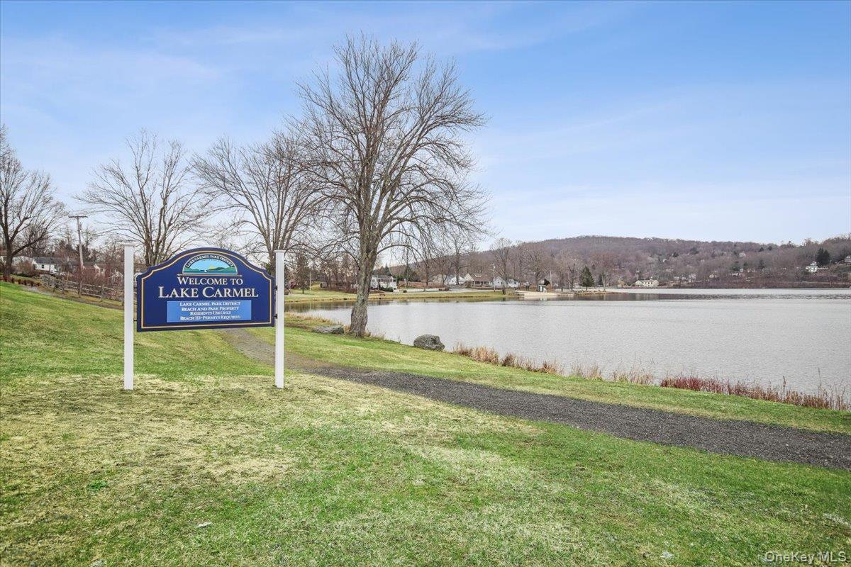 32 Stanwich Road Carmel, NY 10512 - Photo 3 of 48