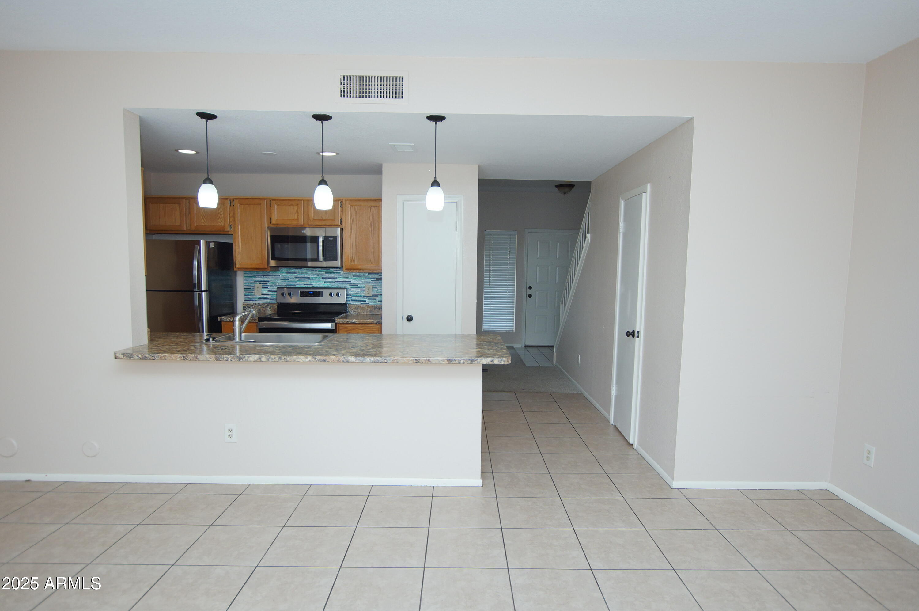 4114 East Union Hills Drive, Unit 1012 Phoenix, AZ 85050 - Photo 5 of 24 DSC07152