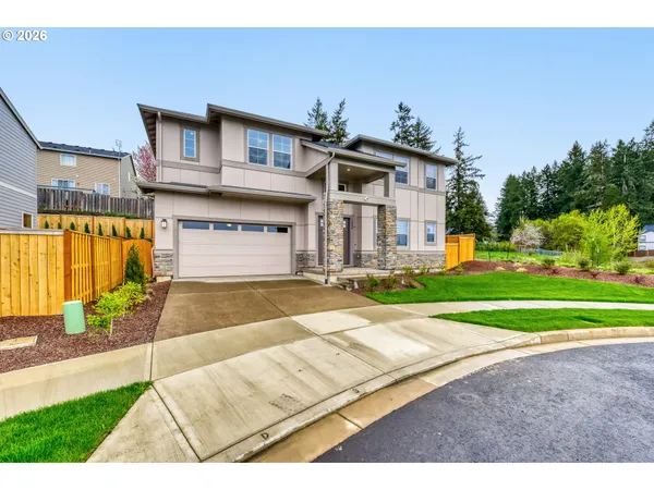 $880,000 | 13998 Southwest 165th Avenue, Tigard, OR 97223