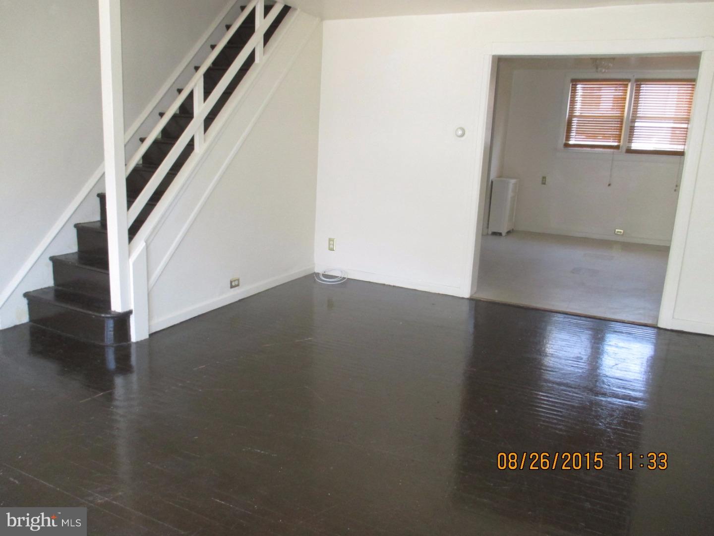527 Millbank Road Upper Darby, PA 19082 - Photo 2 of 13