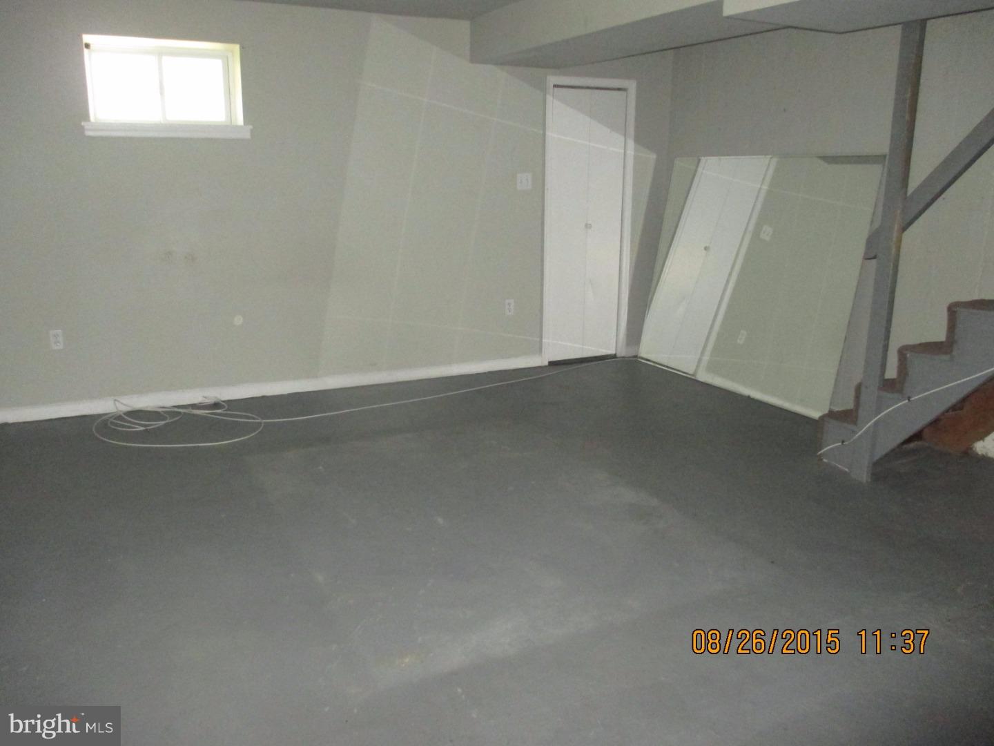 527 Millbank Road Upper Darby, PA 19082 - Photo 10 of 13