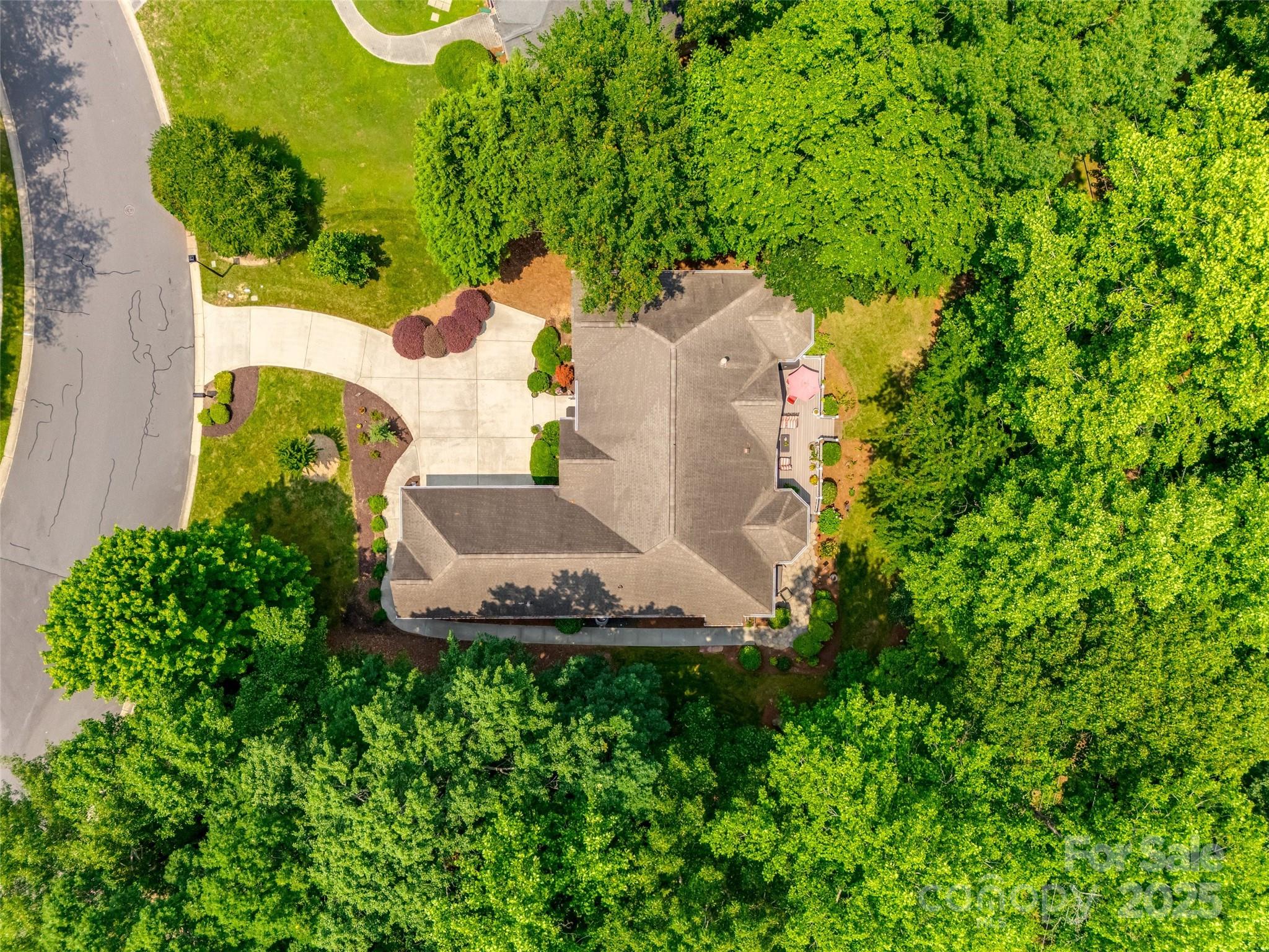 16527 Woolwine Road Charlotte, NC 28278 - Photo 38 of 47 Gallery Image 38