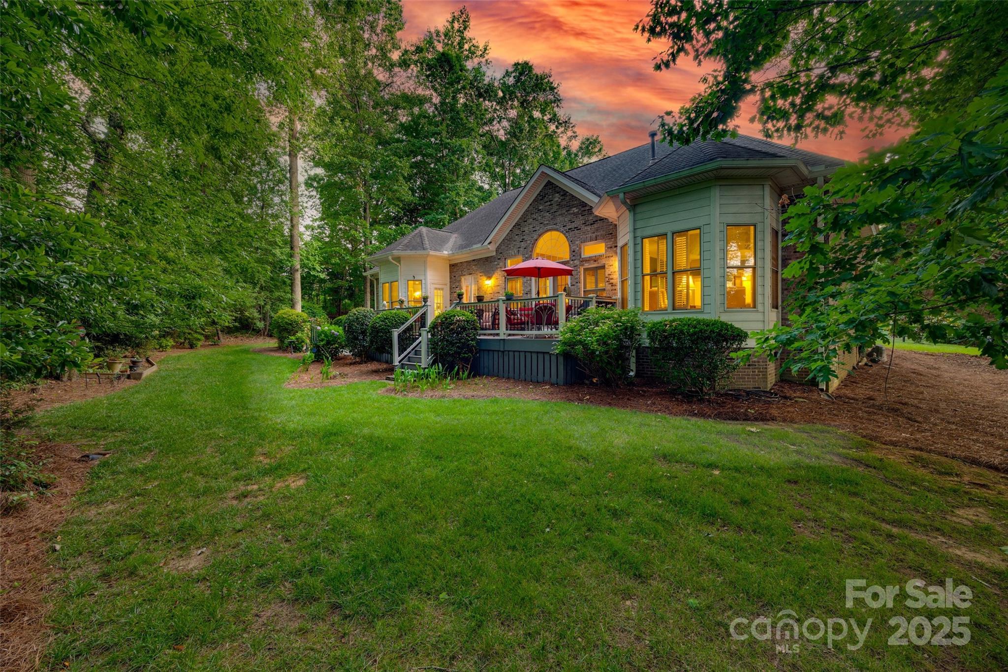16527 Woolwine Road Charlotte, NC 28278 - Photo 40 of 47 Gallery Image 40