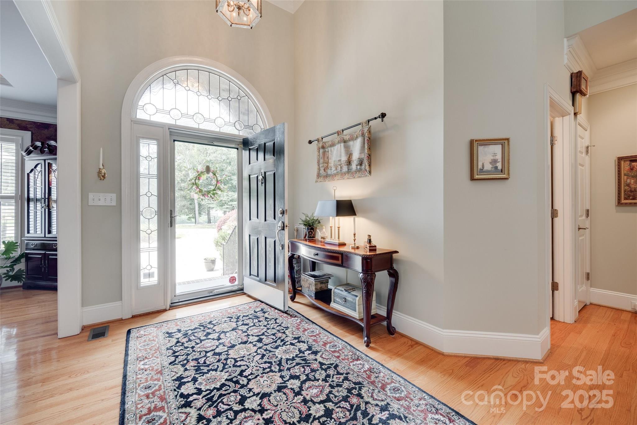 16527 Woolwine Road Charlotte, NC 28278 - Photo 4 of 47 Gallery Image 4