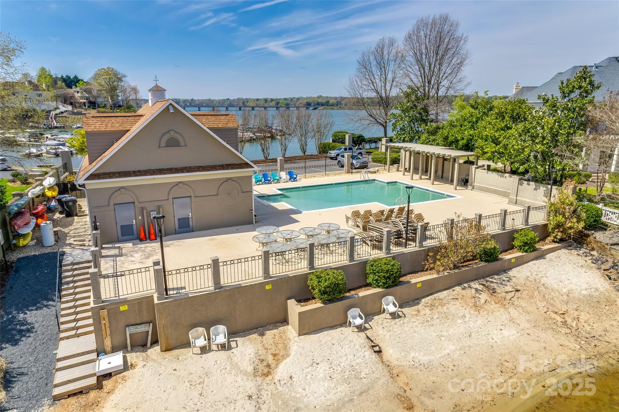 16527 Woolwine Road Charlotte, NC 28278 - Photo 44 of 47 Gallery Image 44