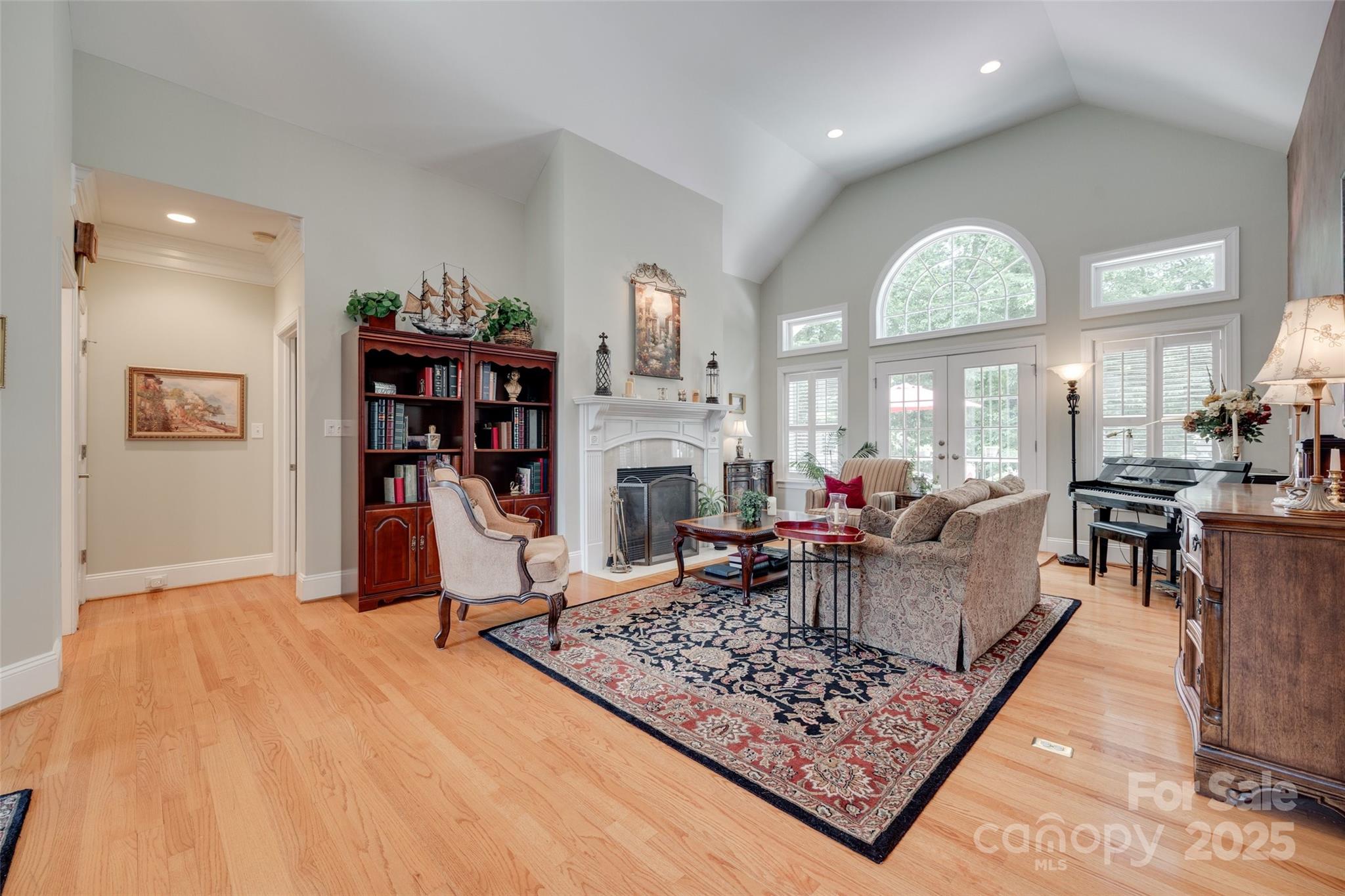 16527 Woolwine Road Charlotte, NC 28278 - Photo 6 of 47 Gallery Image 6