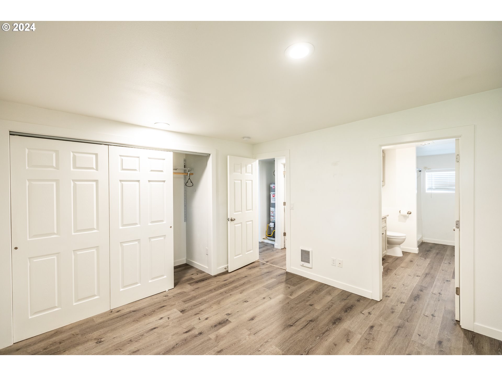 625 East 5th Avenue Riddle, OR 97469 - Photo 17 of 21