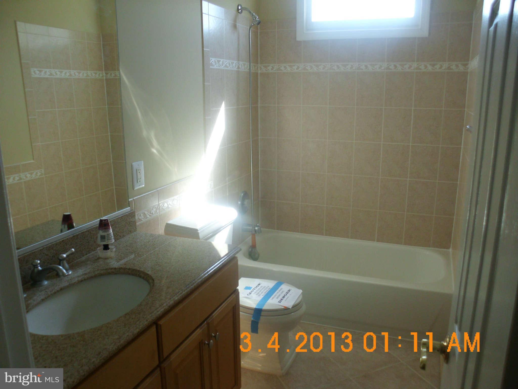 6219 Cardinal Brook Court Springfield, VA 22152 - Photo 19 of 29 Bath