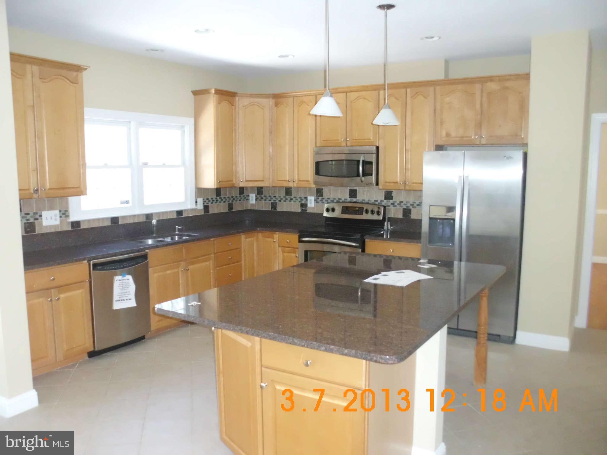 6219 Cardinal Brook Court Springfield, VA 22152 - Photo 27 of 29 Kitchen