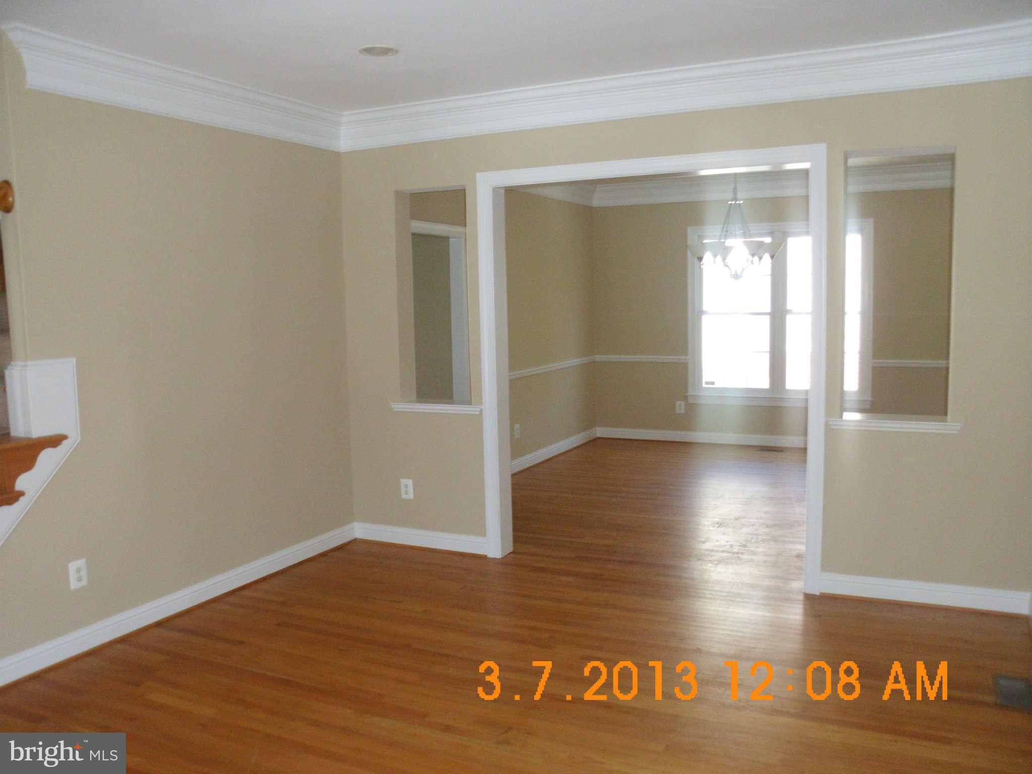 6219 Cardinal Brook Court Springfield, VA 22152 - Photo 28 of 29 Living Room