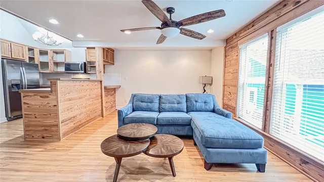 $899,900 | 3520 Avenue S 1/2, Galveston, TX 77550