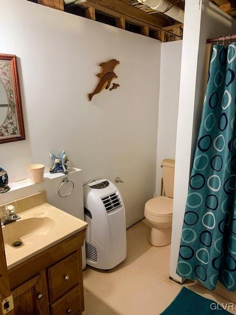 291 Sunset Road Milan, PA 18831 - Photo 20 of 38 a bathroom with a sink toilet and shower