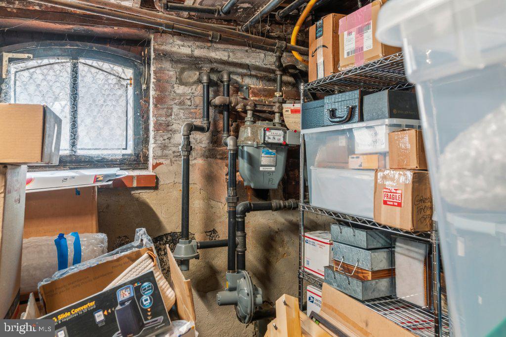 1215 John Street Baltimore, MD 21217 - Photo 29 of 34