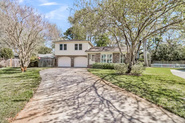 $800,000 | 931 Night Heron Drive, Mount Pleasant, SC 29464