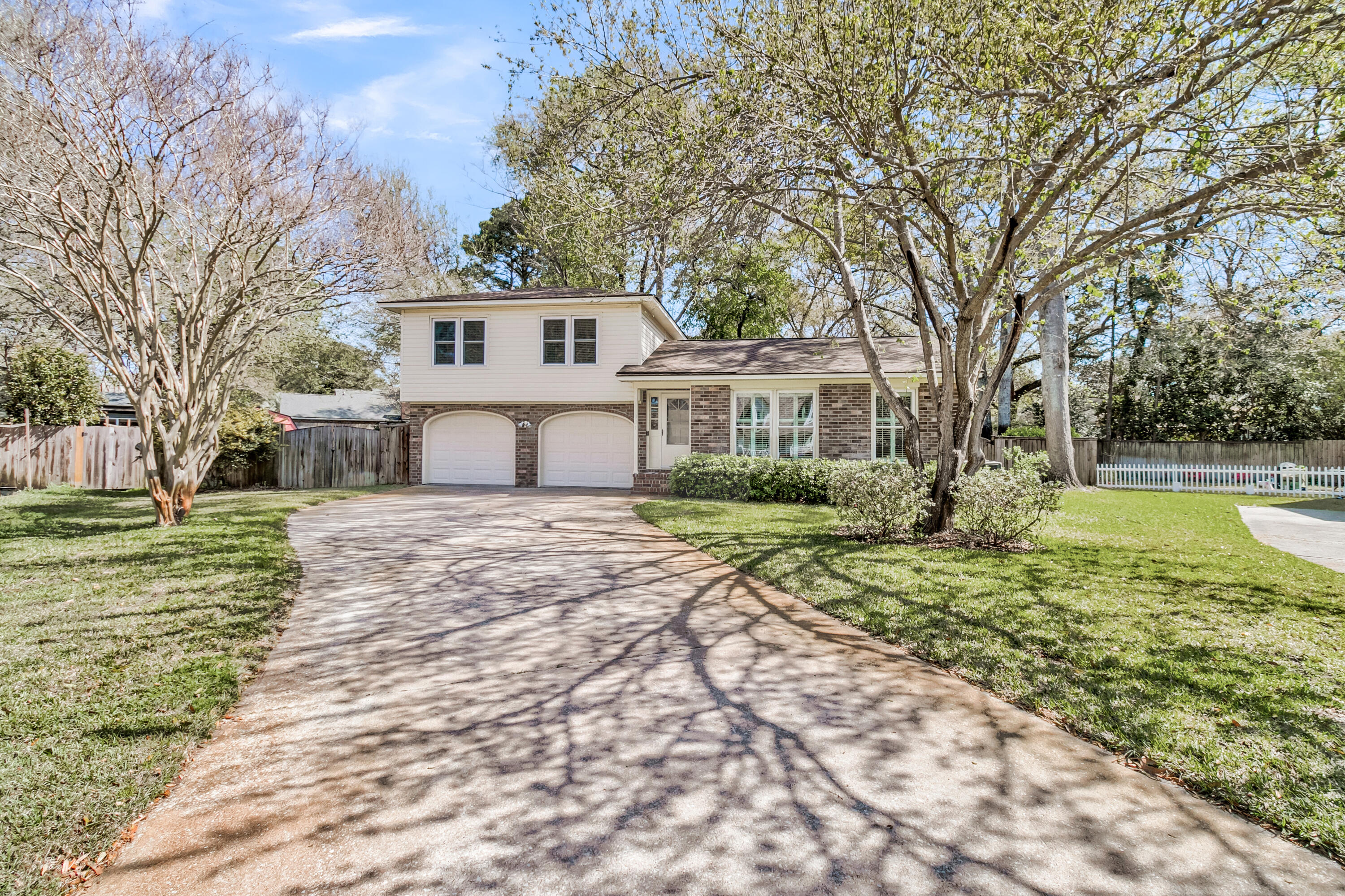 931 Night Heron Dr