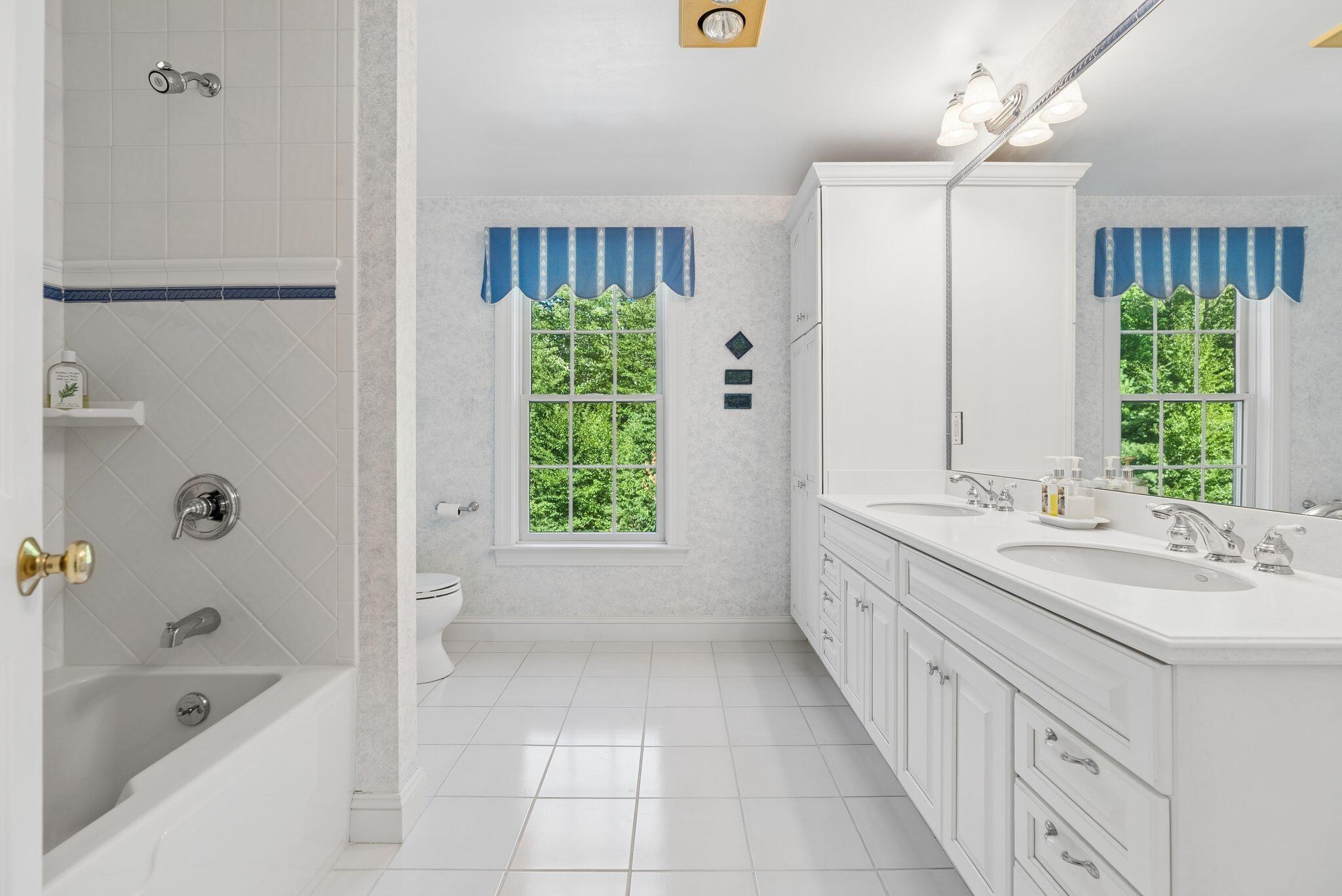 7 Granite Ridge Road, Unit 7 Cumberland, ME 04110 - Photo 22 of 49 2nd Full Bath
