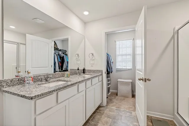 $369,000 | 124 Nunally Drive, Baxter, TN 38544