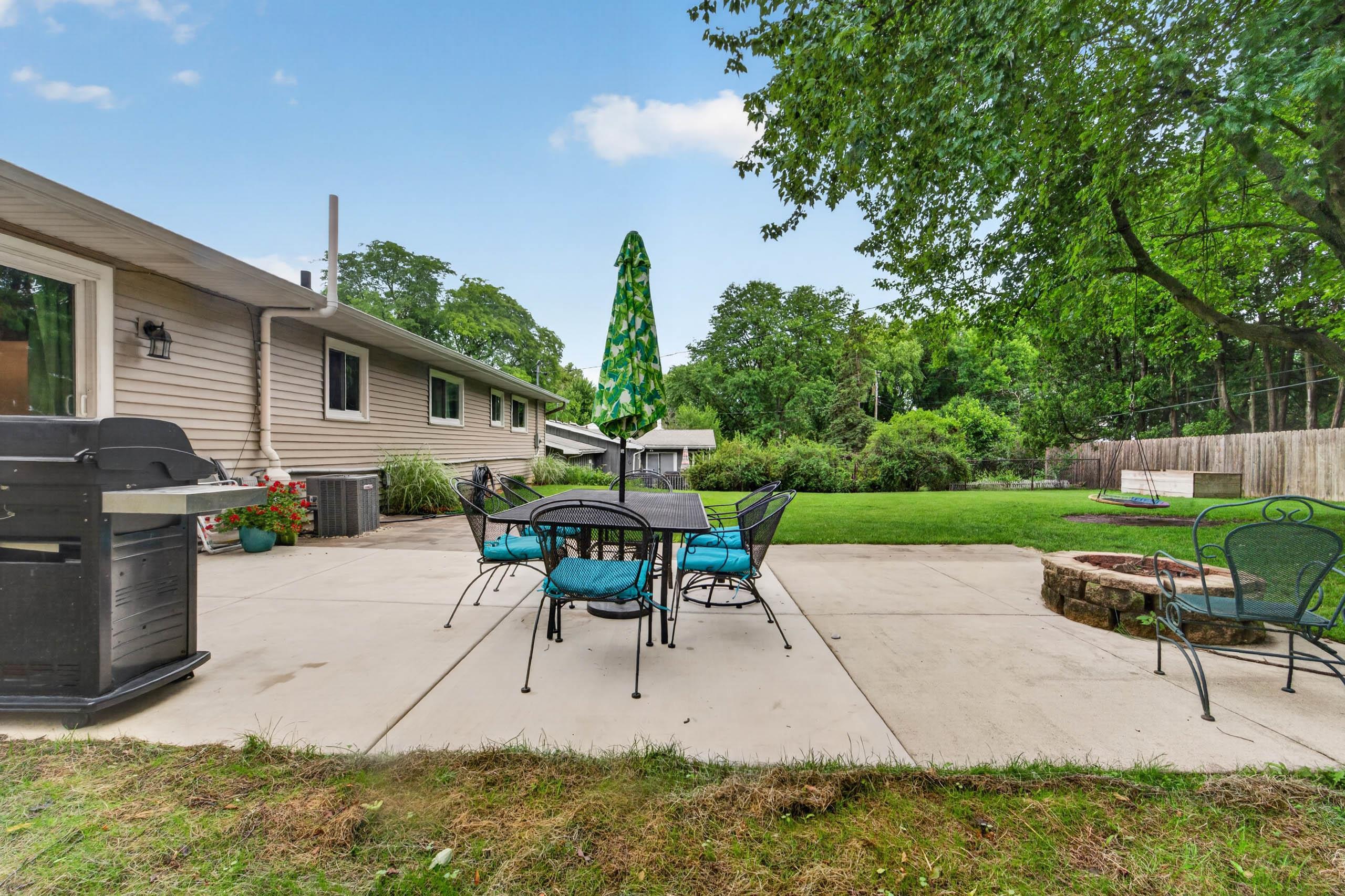 1133 Frisch Road Madison, WI 53711 - Photo 35 of 39