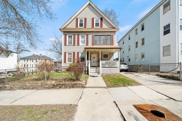 $699,900 | 62 May Street, Worcester, MA 01610