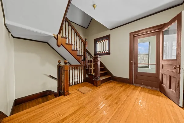 $699,900 | 62 May Street, Worcester, MA 01610