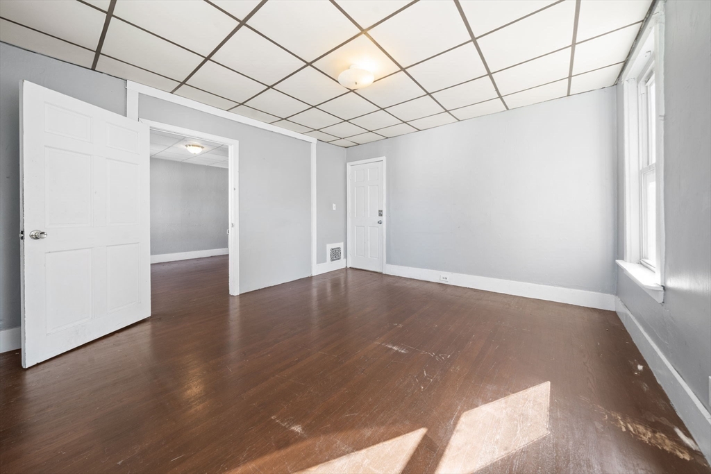 62 May Street Worcester, MA 01610 - Photo 26 of 38