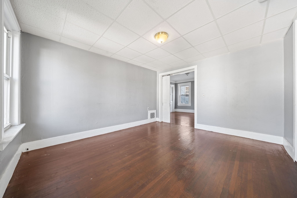 62 May Street Worcester, MA 01610 - Photo 28 of 38