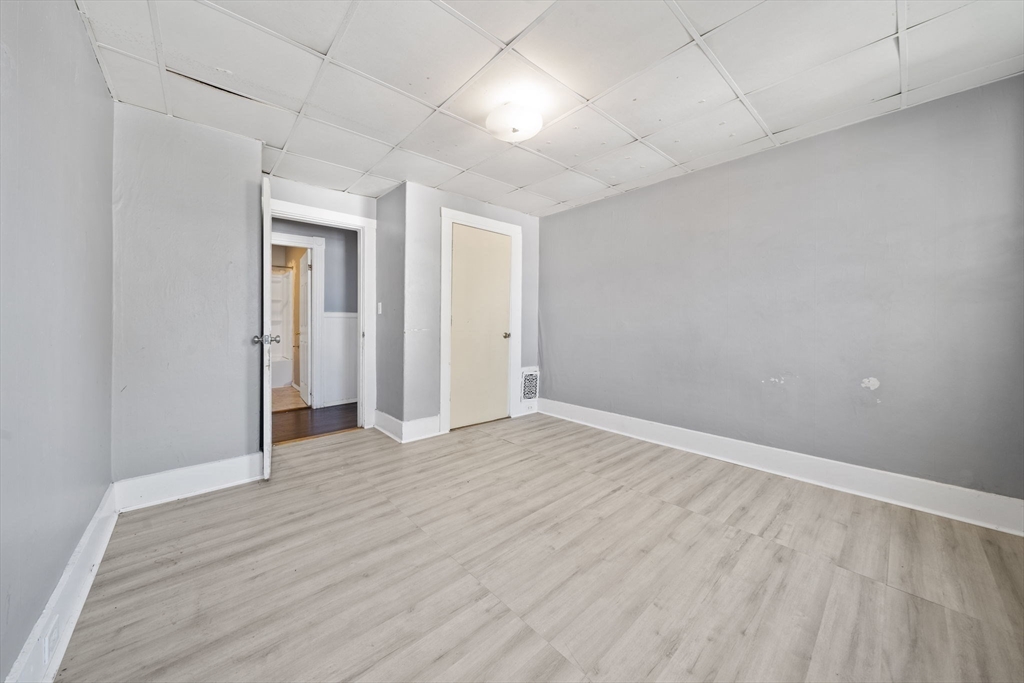 62 May Street Worcester, MA 01610 - Photo 36 of 38