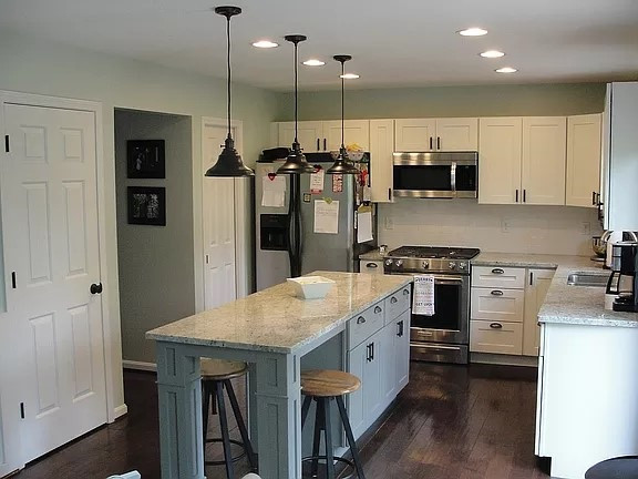 308 Rurel Court Burlington, KY 41005 - Photo 4 of 28 Gallery Image 4