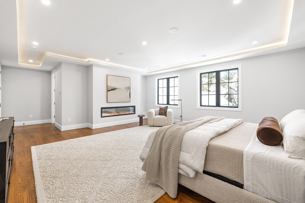 42 Bow Road Newton, MA 02459 - Photo 19 of 41