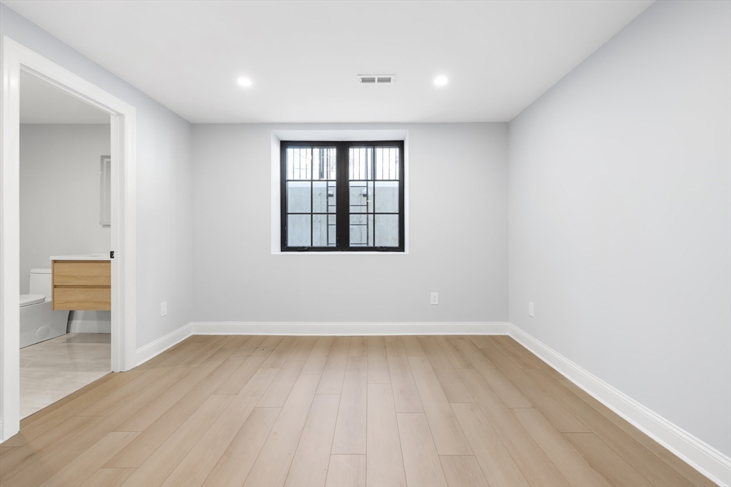 42 Bow Road Newton, MA 02459 - Photo 32 of 41