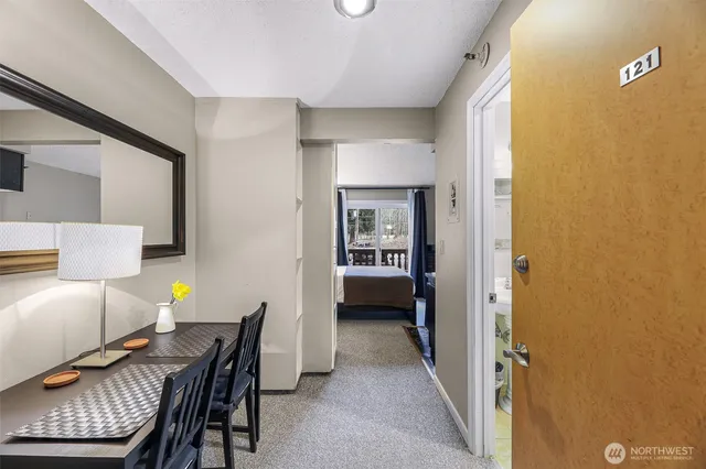 a view of a livingroom with furniture