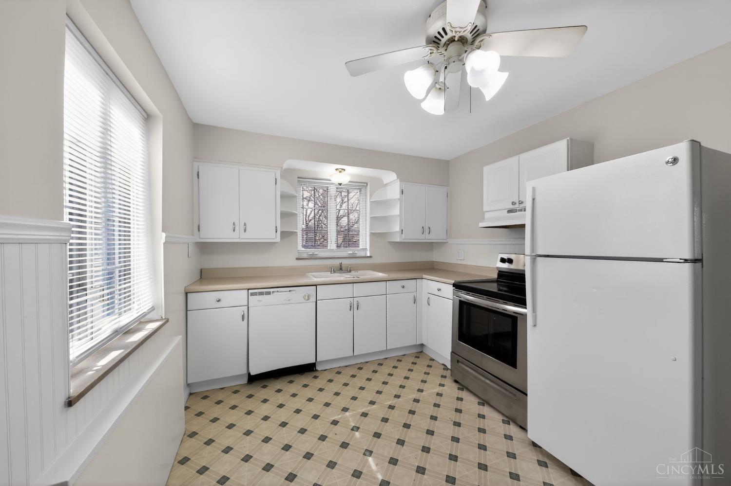 6621 Winton Road Cincinnati, OH 45224 - Photo 10 of 34