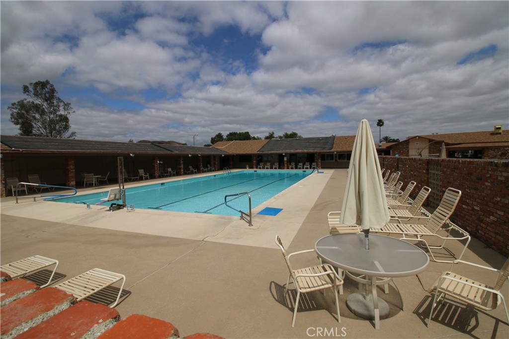 25669 Warwick Road Menifee, CA 92586 - Photo 24 of 36 a roof deck view with sitting space