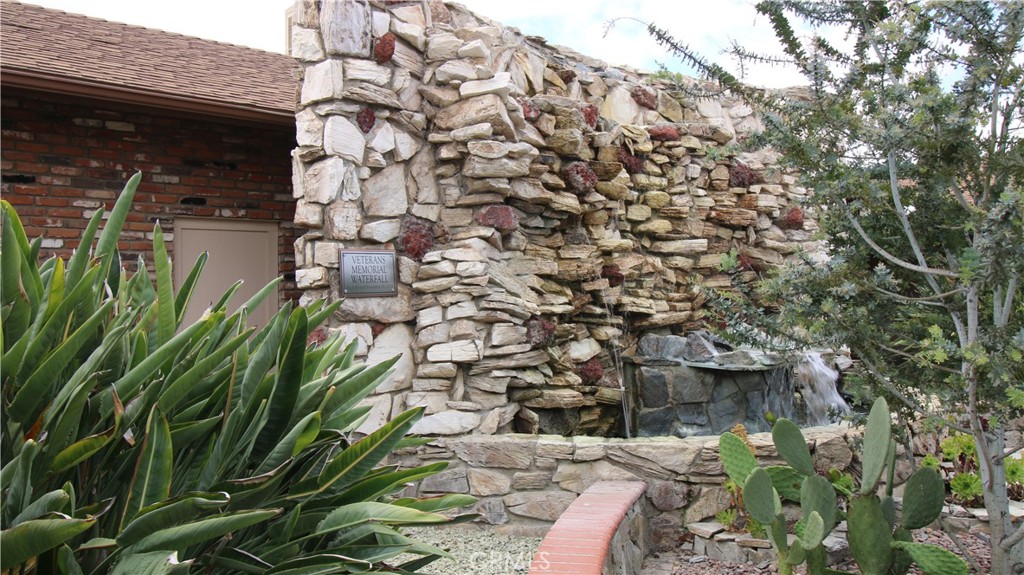 25669 Warwick Road Menifee, CA 92586 - Photo 32 of 36 a backyard of a house