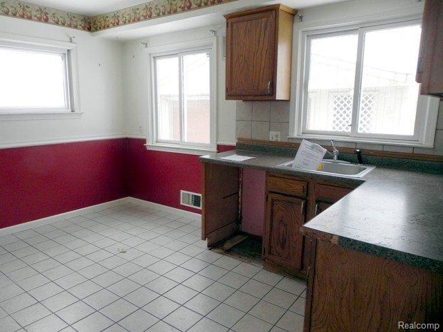 27344 Freda Street Inkster, MI 48141 - Photo 12 of 21 kitchen