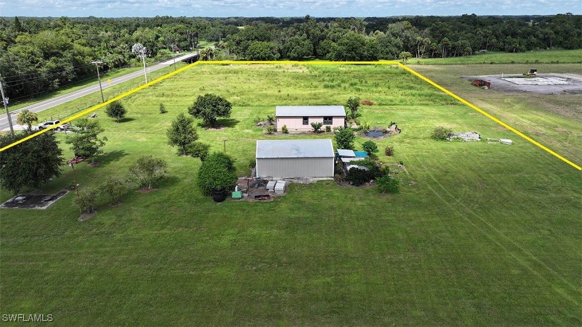 4650 County Road 78 LaBelle, FL 33935 - Photo 2 of 21 a view of a tennis court