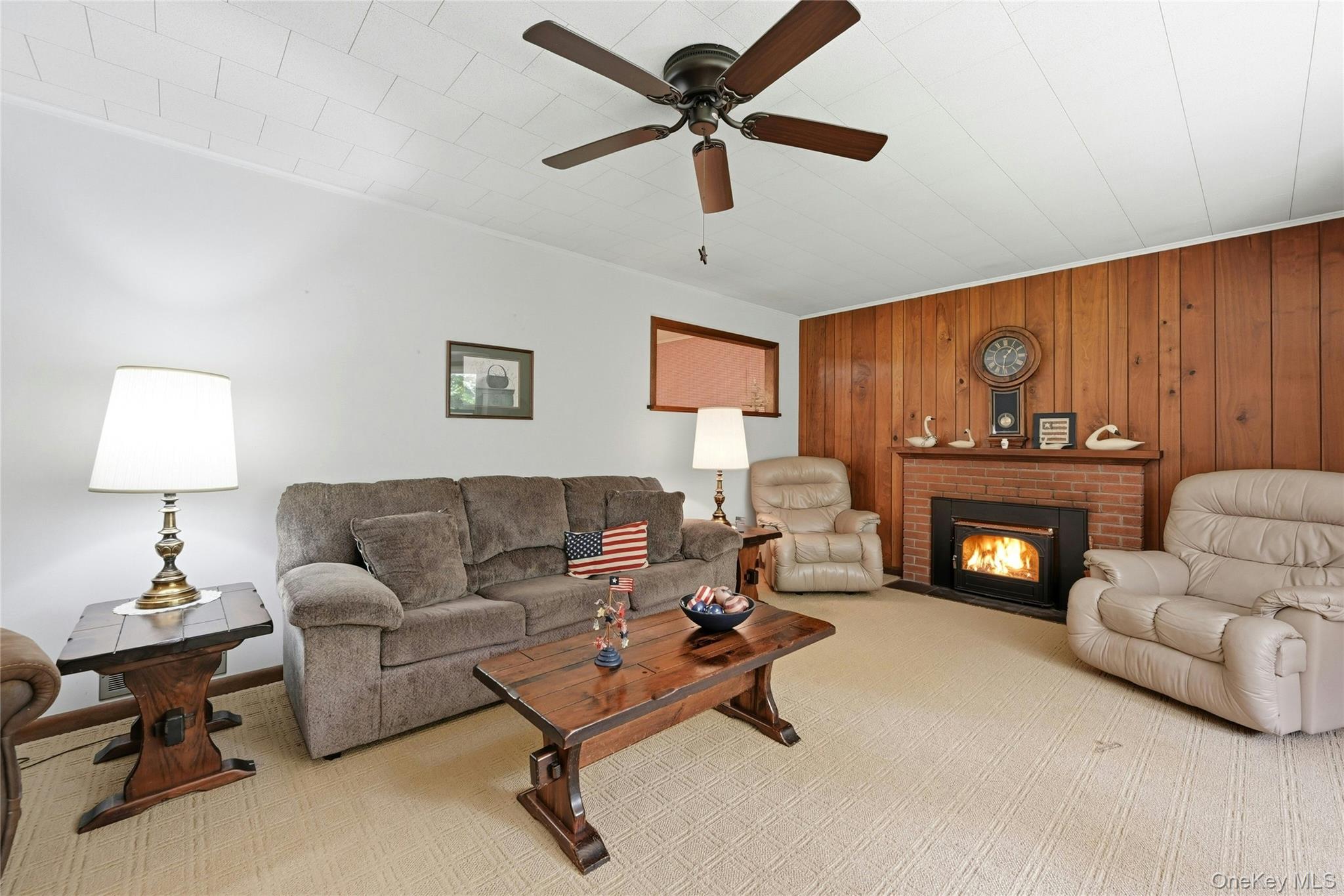 230 Booth Road Southold, NY 11971 - Photo 6 of 29